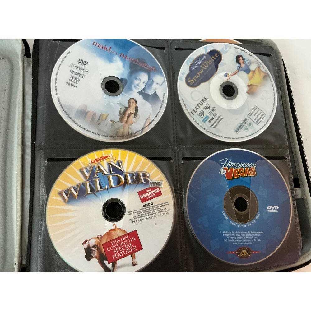 Body Glove Y2K DVD Binder Seinfeld Friends Collection 53 Discs Black Case